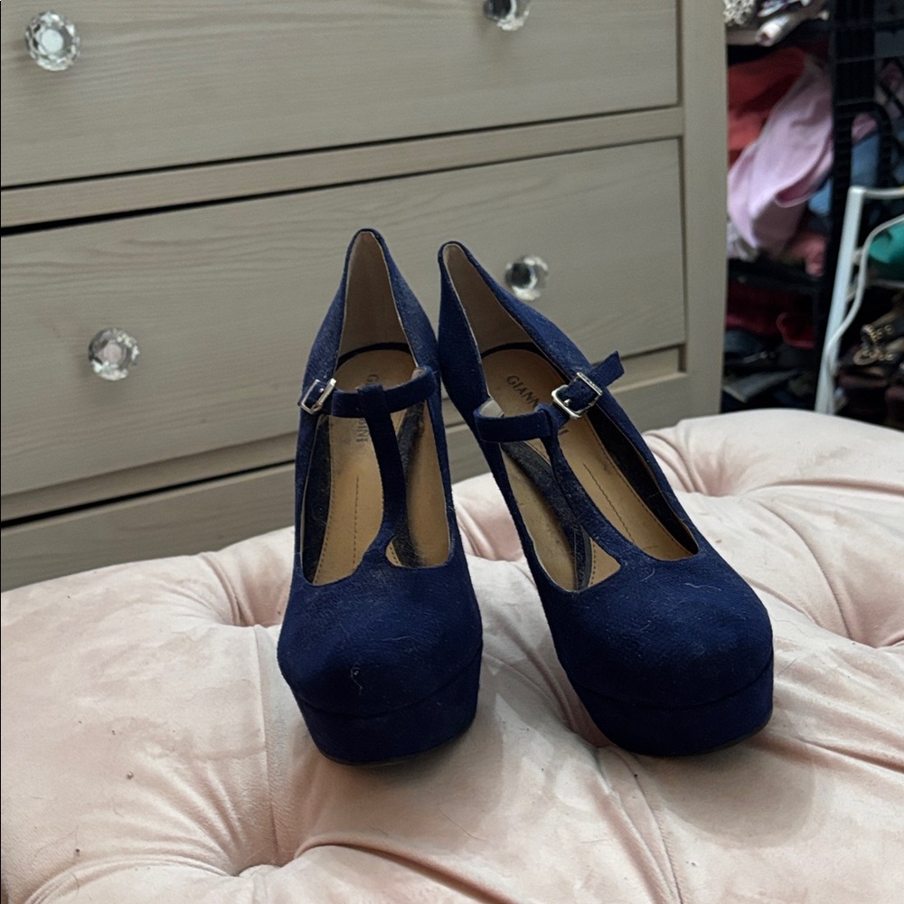 Gianni Bini Navy Blue Platform Heels